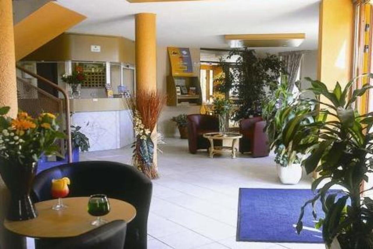 Brit Hotel Toulon - La Valette Esterno foto