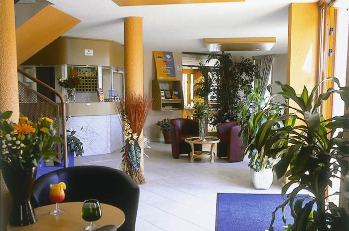 Brit Hotel Toulon - La Valette Esterno foto